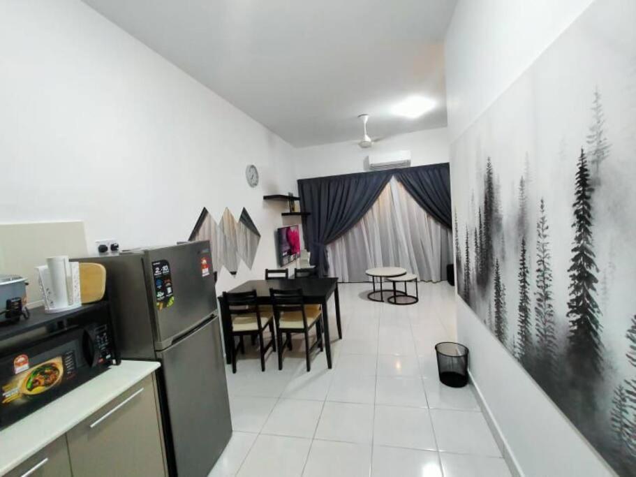 Ss Condostay Residensi Lili, Nilai Nearby Klia, Usim - Infinity Pool, Wifi, Smart Tv エクステリア 写真