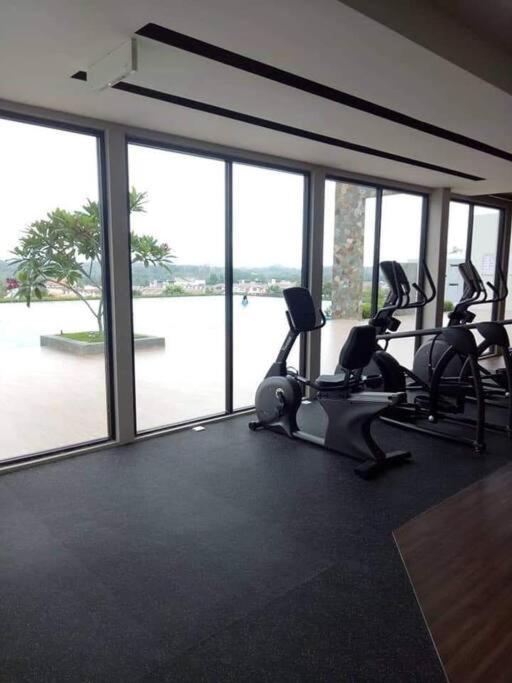 Ss Condostay Residensi Lili, Nilai Nearby Klia, Usim - Infinity Pool, Wifi, Smart Tv エクステリア 写真